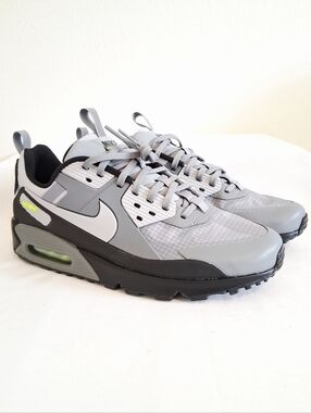 Nike Air Max 90 Drift Cool Grey Volt Running